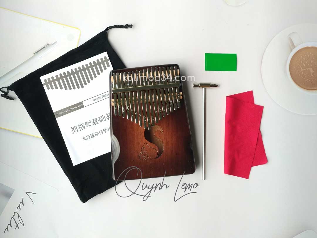 Đàn Kalimba 17 phím Hình Sóc gỗ manhogany cao cấp 07