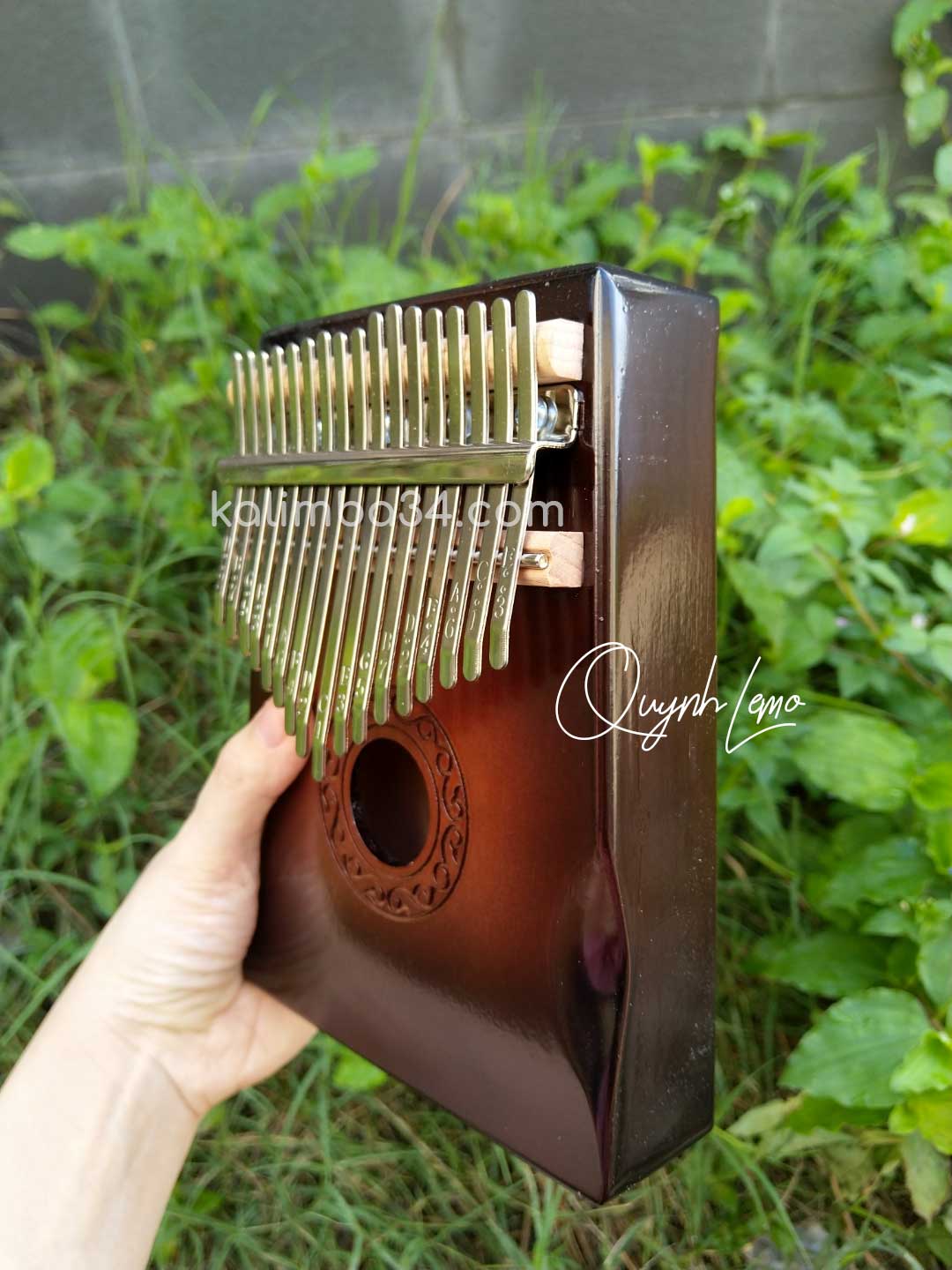 Đàn Kalimba 17 phím Hoa Văn Hình Tròn gỗ manhogany cao cấp 03