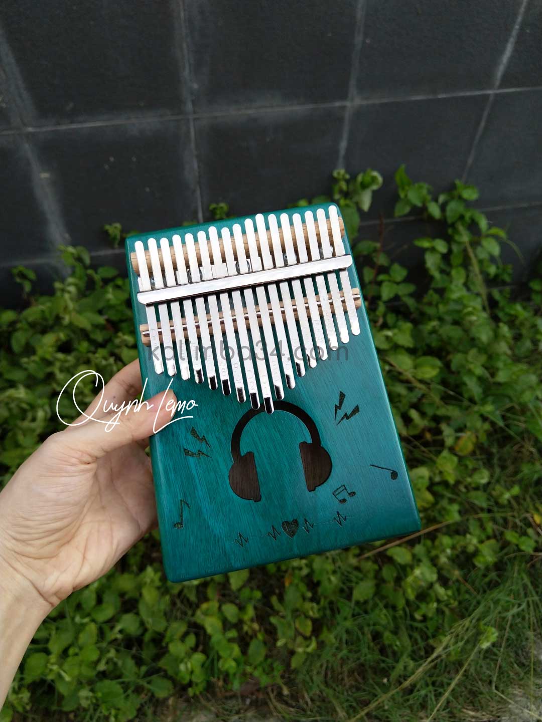Đàn Kalimba 17 phím Tai Nghe gỗ manhogany cao cấp 03